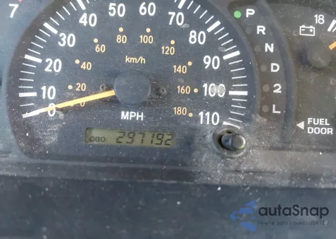 2002 Toyota Tundra Sr5 z USA, uszkodzony, nr VIN 5TBRN34102S285420